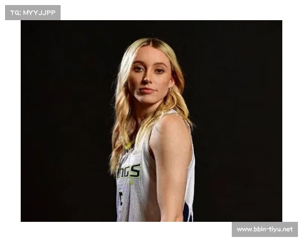 WNBA状元佩奇狂轰31分三连击砍下30+ 引领球队强势连胜 WNBA状元佩奇狂轰31分三连击砍下30+ 引领球队强势连胜