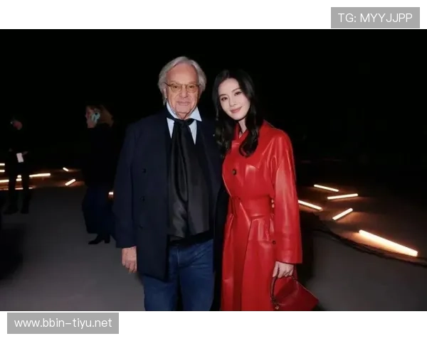 国际米兰球迷Ines Trocchia重访球队历史遗址感怀往昔辉煌岁月 国际米兰球迷Ines Trocchia重访球队历史遗址感怀往昔辉煌岁月