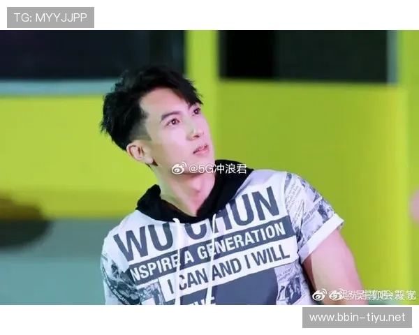 吴尊法网归来满脑子都是网球热爱点燃全新生活节奏与运动精神同行