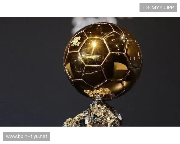 金球奖赛后晒奖杯照 留言仅用两个字彰显冠军风范 领奖背后的深意与荣耀